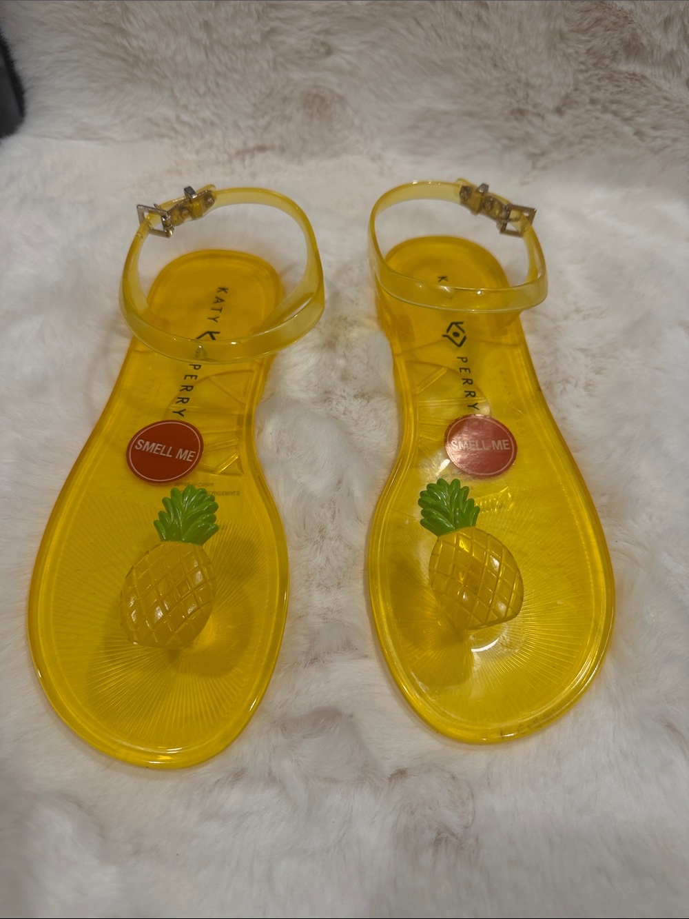 Katy Perry Collections Yellow Pineapple Jelly Thong Sandals size 7